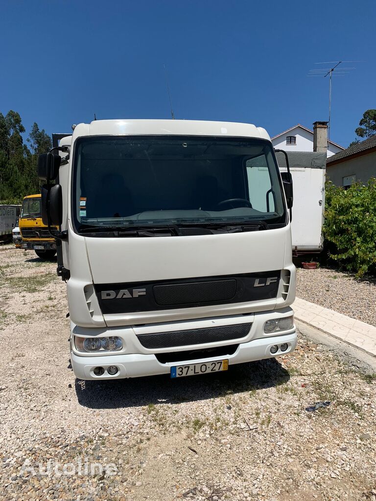new DAF LF 45.220 box truck