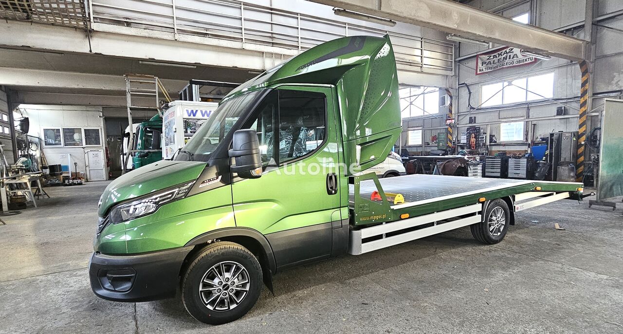 new IVECO Daily  35S21HA8/P car transporter