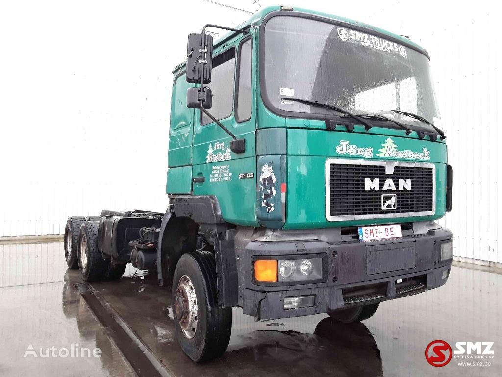 MAN 27.403 6x6 chassis truck
