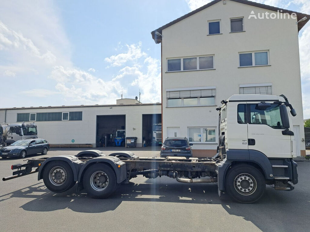 MAN TGS 26.460 chassis truck