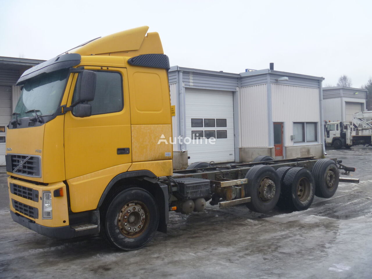 Volvo FH12 460 container chassis