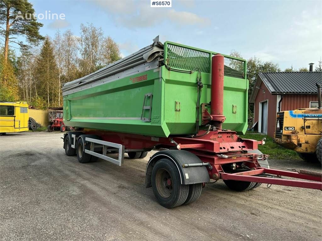 Kilafors Tipper trailer, remote controlled + vibrate dump trailer