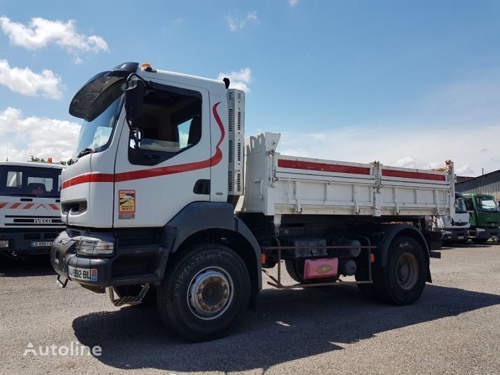 Renault Kerax 320dci.19 TRI-BENNE dump truck