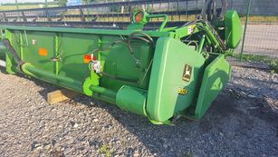 JOHN DEERE 930F grain header