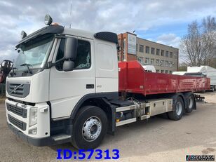 Volvo FM 410 - 6x2 + Place for the crane flatbed truck