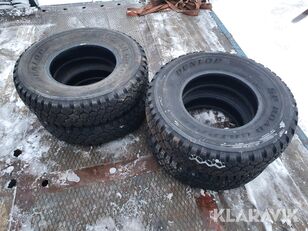 Dunlop LT235/85R16 light truck tire