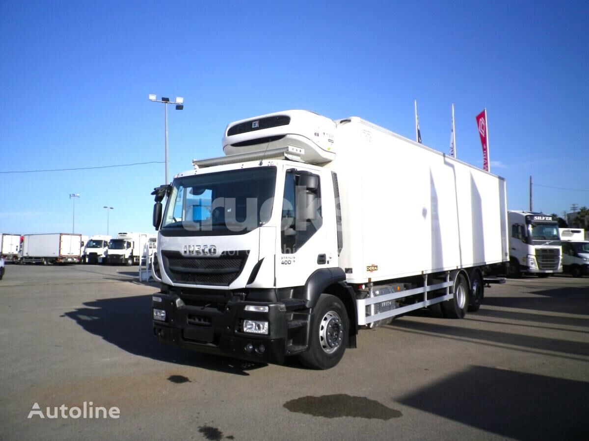 IVECO STRALIS 400.26 ejes 6x2*4 refrigerated truck