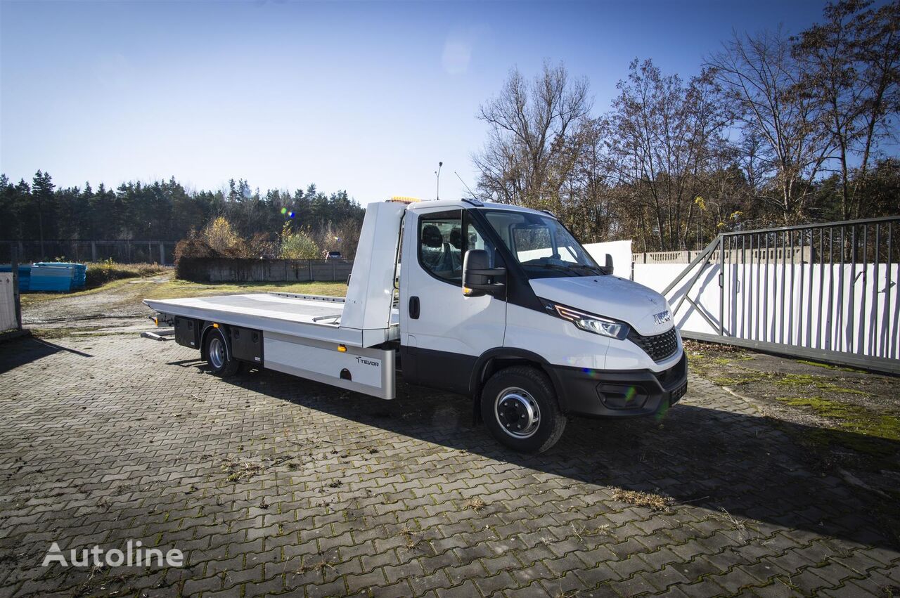 new IVECO Daily 70C18P  tow truck